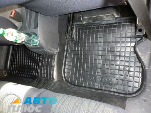 Автомобільні килимки в салон Volkswagen Caddy 2004-2020 (3 двері) (Avto-Gumm)
