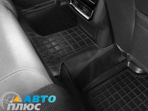 Автомобільні килимки в салон Volkswagen Passat B8 2015- (Avto-Gumm)