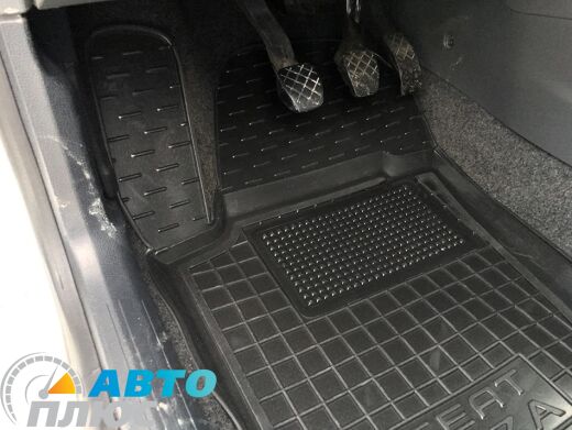 Водительский коврик в салон Seat Ibiza (6J) 2008- (Avto-Gumm)