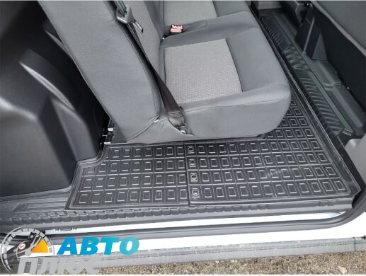 Автомобильные коврики в салон Ford Transit (mk7) 2014- (1+2) DoubleCab (2-й ряд) (AVTO-Gumm)