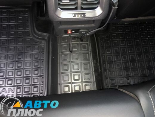 Автомобильные коврики в салон Volkswagen Tiguan Allspace 2018- (AVTO-Gumm)