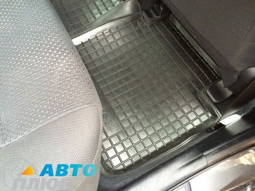 Автомобільні килимки в салон Toyota Camry 50 2011-2018 (Avto-Gumm)