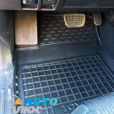 Автомобільні килимки в салон Toyota Land Cruiser Prado 150 10-/13- (Avto-Gumm)
