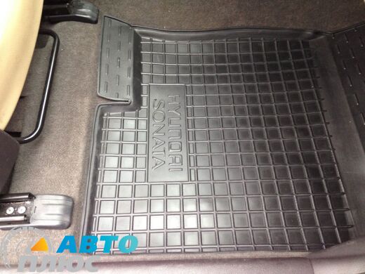 Автомобильные коврики в салон Hyundai Sonata YF/7 2010- (Avto-Gumm)