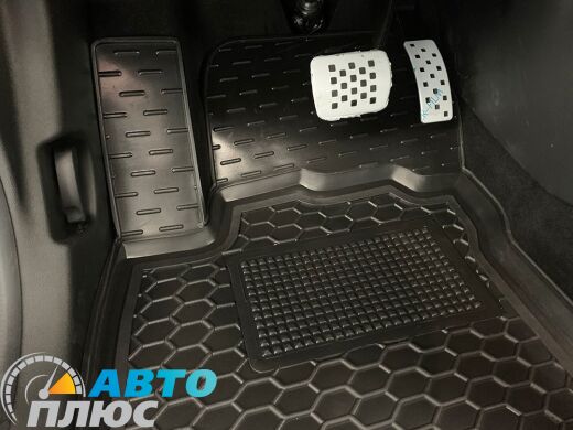 Автомобильные коврики в салон Renault Captur 2015- (Avto-Gumm)