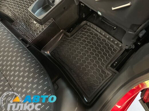 Автомобильные коврики в салон Renault Captur 2015- (Avto-Gumm)