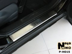 Накладки на пороги Honda CR-V 2006-2012 (Premium)