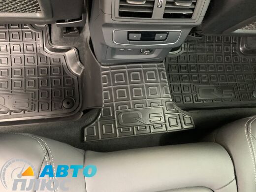 Автомобильные коврики в салон Audi Q5 2017- (Avto-Gumm)