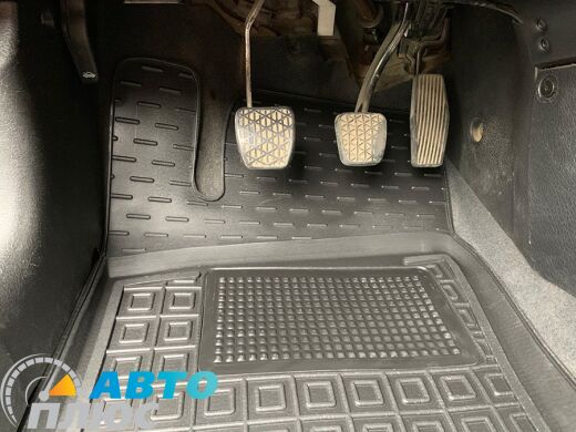 Автомобильные коврики в салон Opel Vectra B 1996- (Avto-Gumm)
