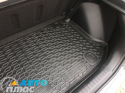 Автомобильный коврик в багажник Hyundai Venue 2021- верхняя полка (AVTO-Gumm)