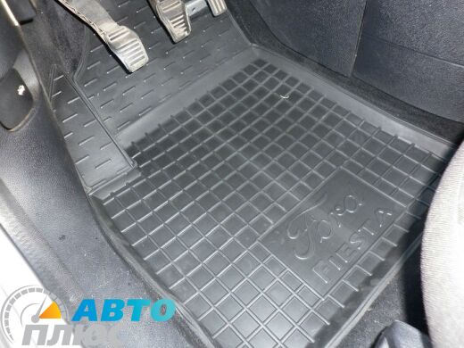 Автомобильные коврики в салон Ford Fiesta 2002-2008 (Avto-Gumm)
