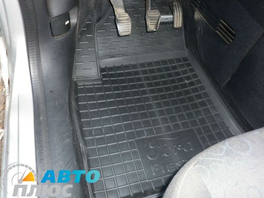 Автомобильные коврики в салон Ford Fiesta 2002-2008 (Avto-Gumm)