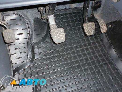 Автомобильные коврики в салон Mercedes Vito/Viano (W639) 2003- (Avto-Gumm)
