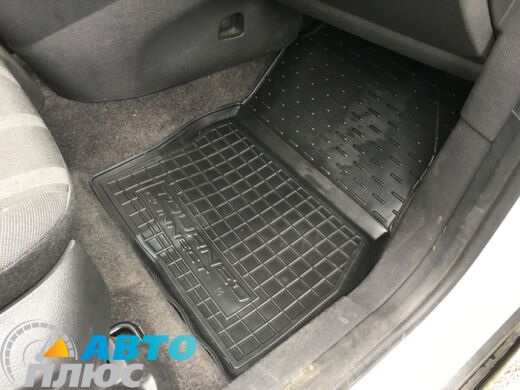 Автомобільні килимки в салон Ford Connect 2013- (довга база) (Avto-Gumm)