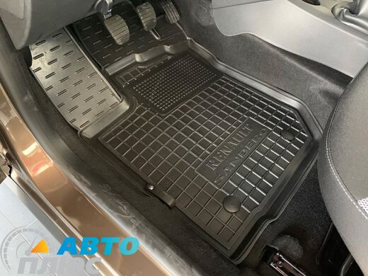 Передние коврики в автомобиль Renault Sandero 2013- (Avto-Gumm)