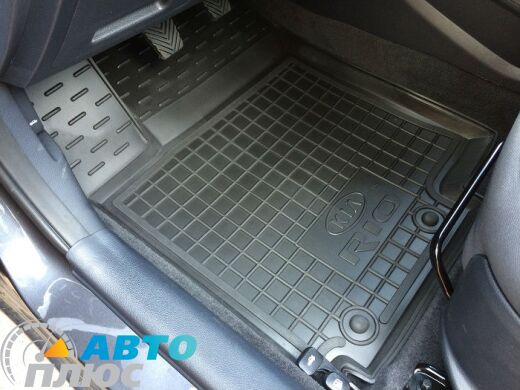 Автомобільні килимки в салон Kia Rio 2015- (Avto-Gumm)