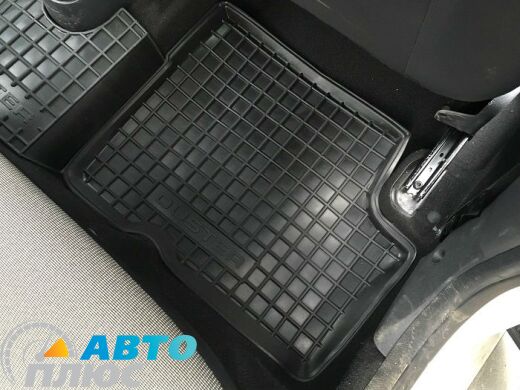 Автомобильные коврики в салон Renault Duster 2015- (Avto-Gumm)