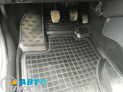 Автомобильные коврики в салон Renault Duster 2015- (Avto-Gumm)