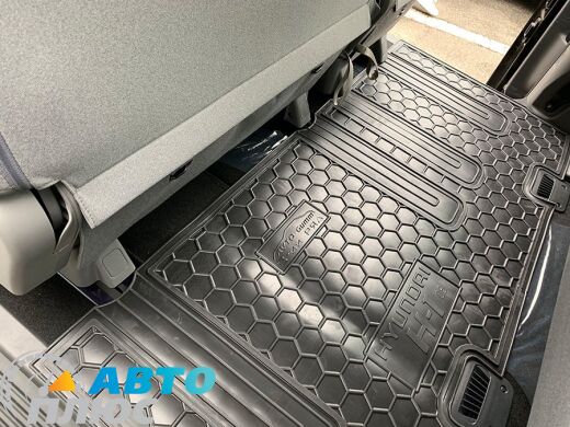 Автомобильные коврики в салон Hyundai H1 2007- (3-й ряд) (Avto-Gumm)