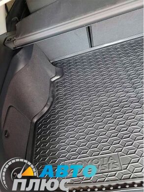 Автомобільний килимок в багажник Toyota Avensis 2003- Universal (AVTO-Gumm)
