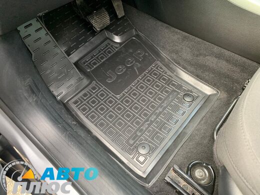 Автомобильные коврики в салон Jeep Compass 2016- (AVTO-Gumm)