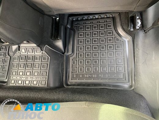 Автомобильные коврики в салон Jeep Compass 2016- (AVTO-Gumm)