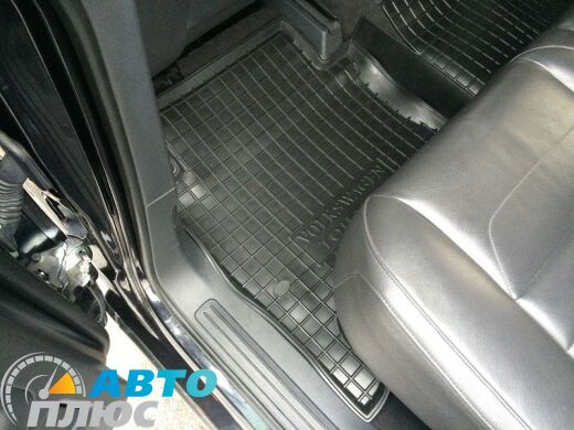 Автомобільні килимки в салон Volkswagen Touareg 2002-2010 (Avto-Gumm)