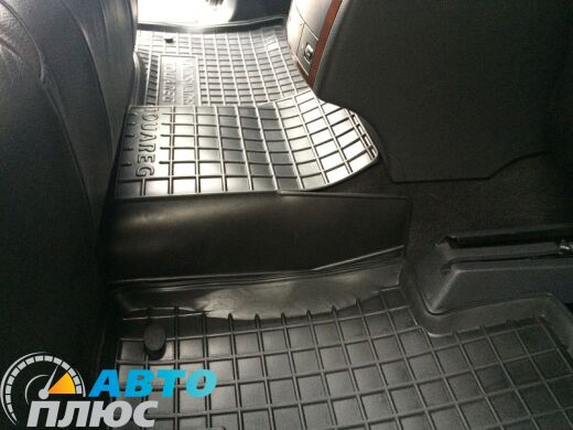 Автомобільні килимки в салон Volkswagen Touareg 2002-2010 (Avto-Gumm)