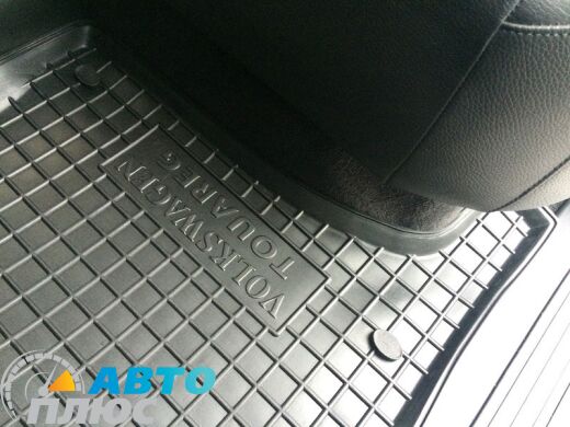 Автомобільні килимки в салон Volkswagen Touareg 2002-2010 (Avto-Gumm)