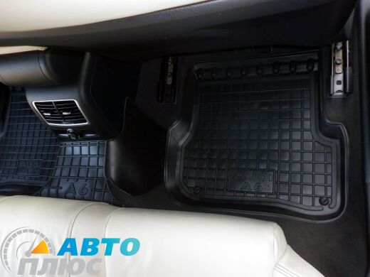 Автомобільні килимки в салон Audi A6 (C6) 2005-2011 (Avto-Gumm)