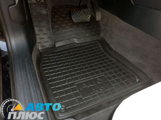 Автомобільні килимки в салон Audi A6 (C6) 2005-2011 (Avto-Gumm)
