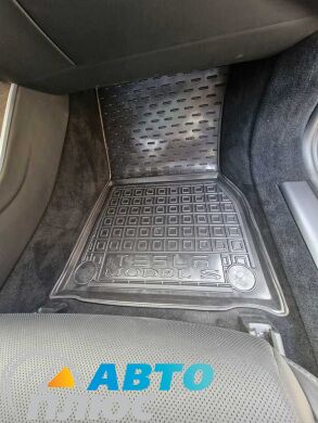 Автомобільні килимки в салон Tesla Model S 2021- (AVTO-Gumm)