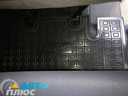 Автомобильные коврики в салон Renault Trafic 2 02-/Opel Vivaro 02- (3-й ряд) (Avto-Gumm)