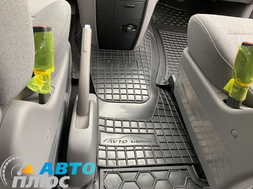 Автомобільні килимки в салон Hyundai H1 2007- (1+1) передні (AVTO-Gumm)
