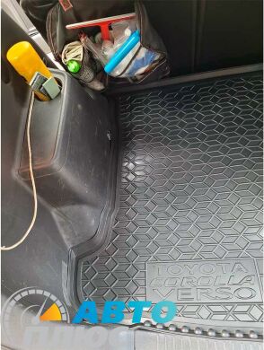 Автомобильный коврик в багажник Toyota Corolla Verso 2004-2009 (AVTO-Gumm)